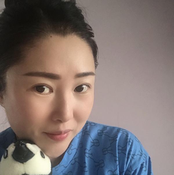 勤劳的小莉莉头像