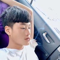 暀銗餘鉎767头像