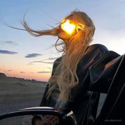 神秘的用户的个人资料头像