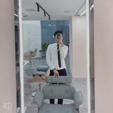 Audi优雅小哥头像