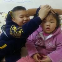 直率彭小胖头像