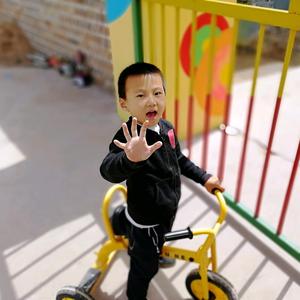 特靠谱头像