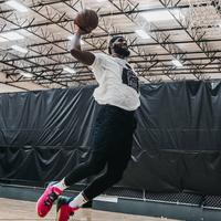 用户8407496643357头像