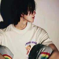 我的白色Model3头像