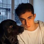 钙片556的个人资料头像