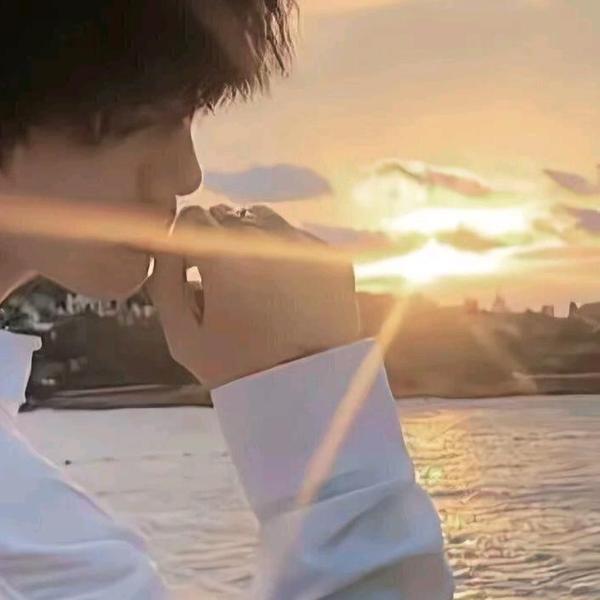 用户372318441560头像