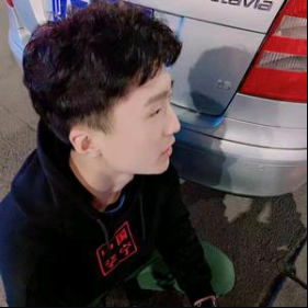 小晨的车轱辘头像