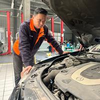 宜兴老徐修车头像