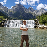 老顽童向哥头像