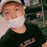 酷炫小彭友头像