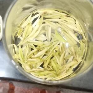 安吉白茶王大坤头像