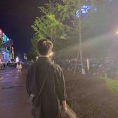 蒋未来丿头像