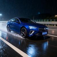 公交车上十八个少妇轮流给我让座头像