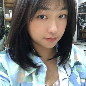 热巴是一条锦鲤头像