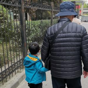 小萝卜读绘本头像