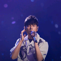 兔子与虫子头像