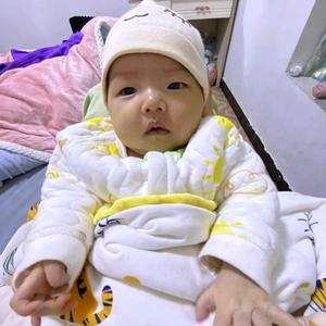 拍嗝奶爸头像