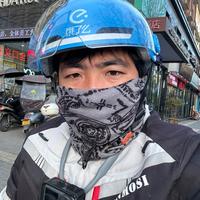 蓝博vlog头像