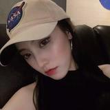 然诗霜头像