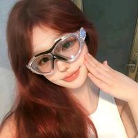 吊月秋虫255头像