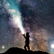 newbee的个人资料头像