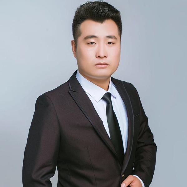 腾哥爱折腾头像