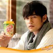 断了谁的弦的个人资料头像