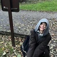 睡觉的时候不困77头像