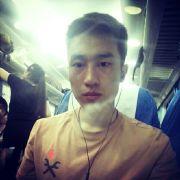 俩天打鱼的个人资料头像