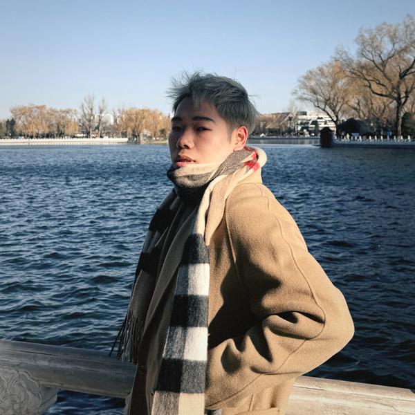 彬彬棒棒碎冰冰头像