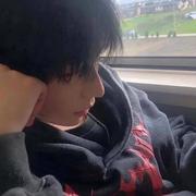 沉梦听雨的个人资料头像