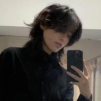 小刘天天睡头像