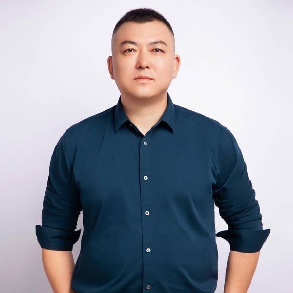 包头吕璐晟迪汽车罗歌头像