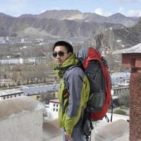 小飞啦啦啦飞驰头像