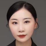 房产一姐李雯头像