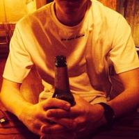 厌与深情585头像