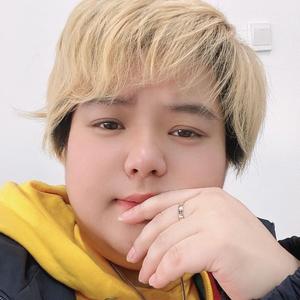 🍼大雯😘仔🌻头像