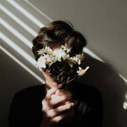 遐思遥爱的个人资料头像