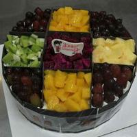 两地相思同淋雪头像