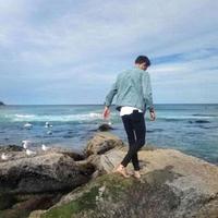 月儿弯弯棋贝贝头像