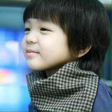Y哇哦355头像
