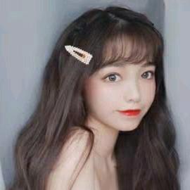 Julia肉多多头像