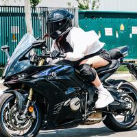 周周骑不快zzz头像