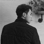 嗪先生的个人资料头像