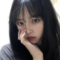 滢滢不太甜头像