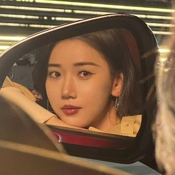 小鱼不刹车头像