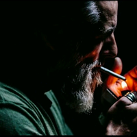 自强不息圆月FO头像