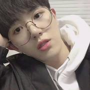 墨染青衣的个人资料头像