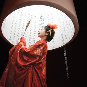 琪琪爱跳舞
