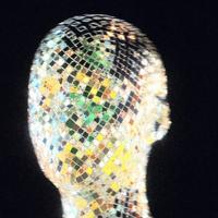 退休前换完房贷头像